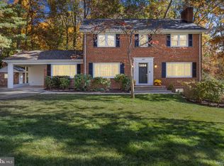 6617 Robin Rd, Springfield, VA 22150