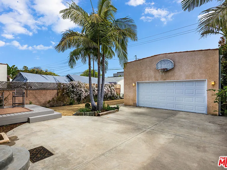 4264 Mildred Ave — Photo 20