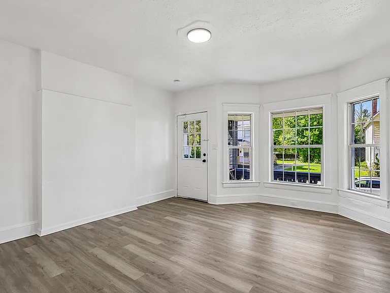 1825 Lakeview Rd #D — Photo 4
