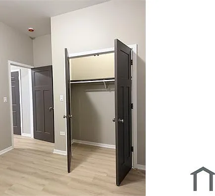 22 N Pulaski Rd #1R — Photo 13