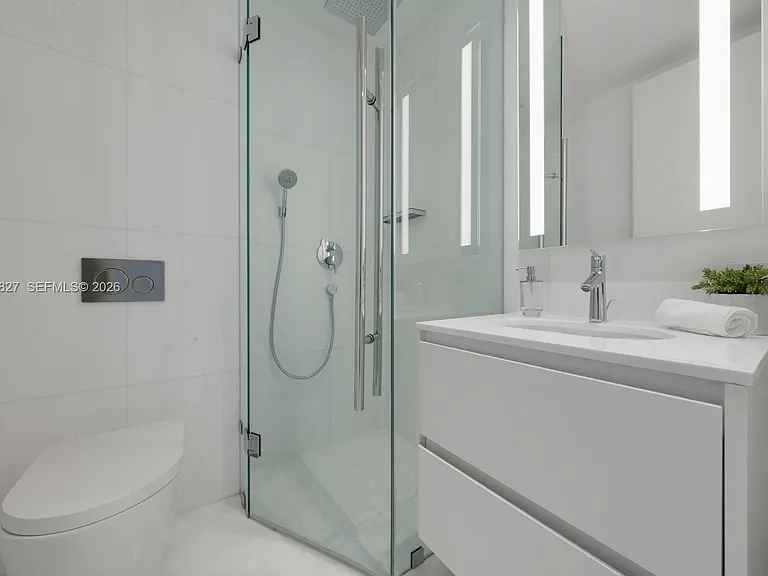 300 Biscayne Boulevard Way #2701 — Photo 29
