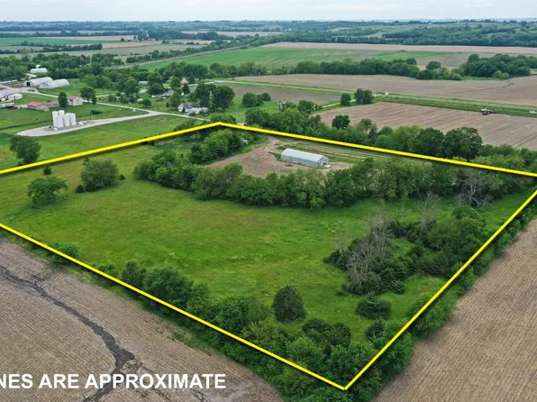 1100 4th St, Nodaway, IA 50857