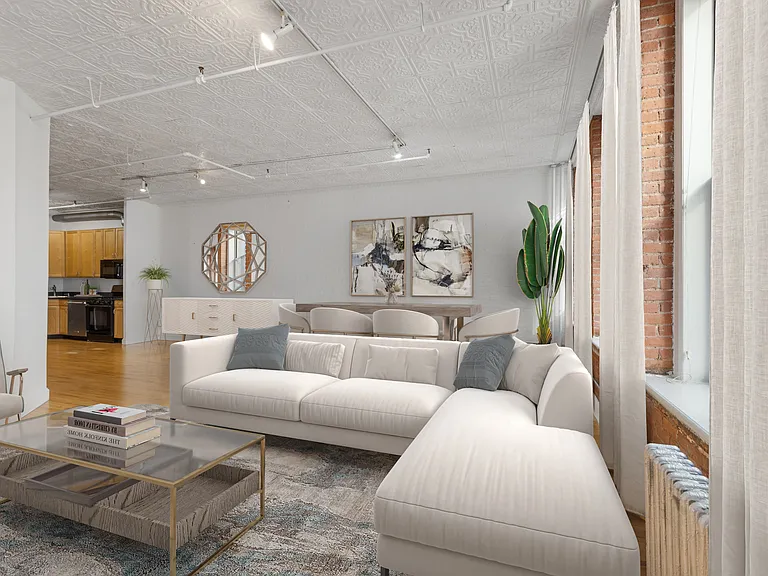 47 Ann St #5R — Photo 4