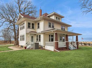 527 Swisher View Dr SW, Swisher, IA