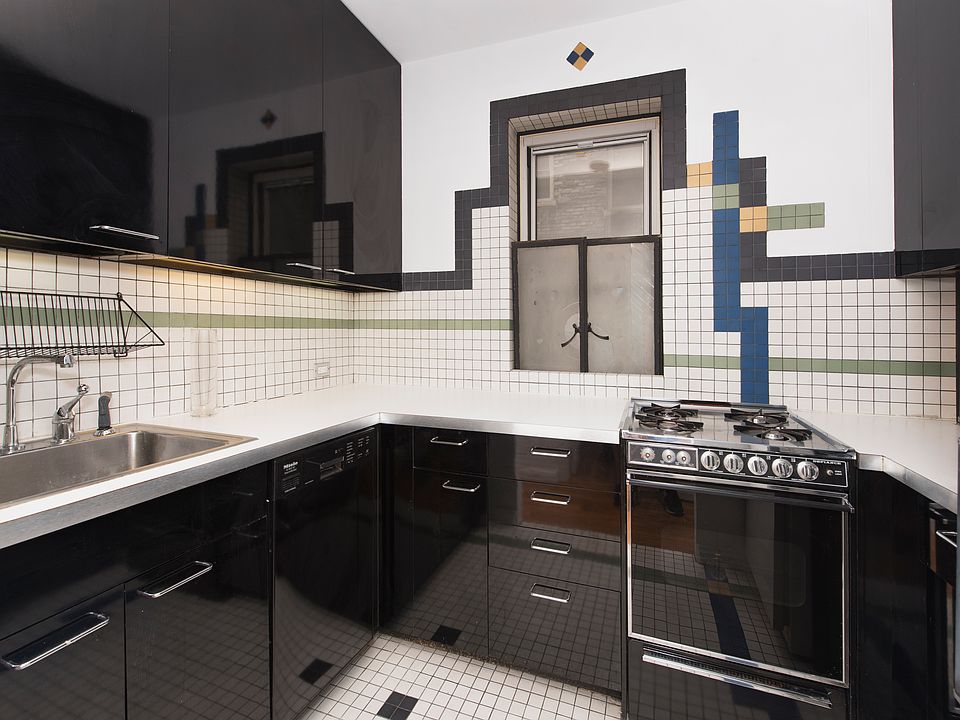 1st image of 29 W 64th St APT 2C