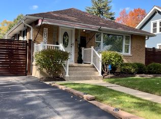 944 Westmoreland Ave, Waukegan, IL 60085