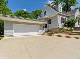 303 3rd Ave NE, Waverly, IA 50677
