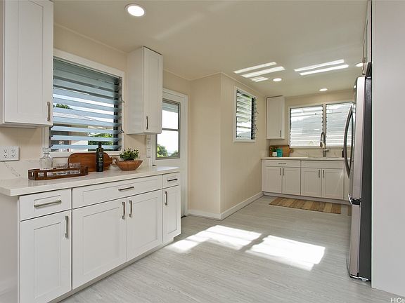 5th image of 818 Alamuku St