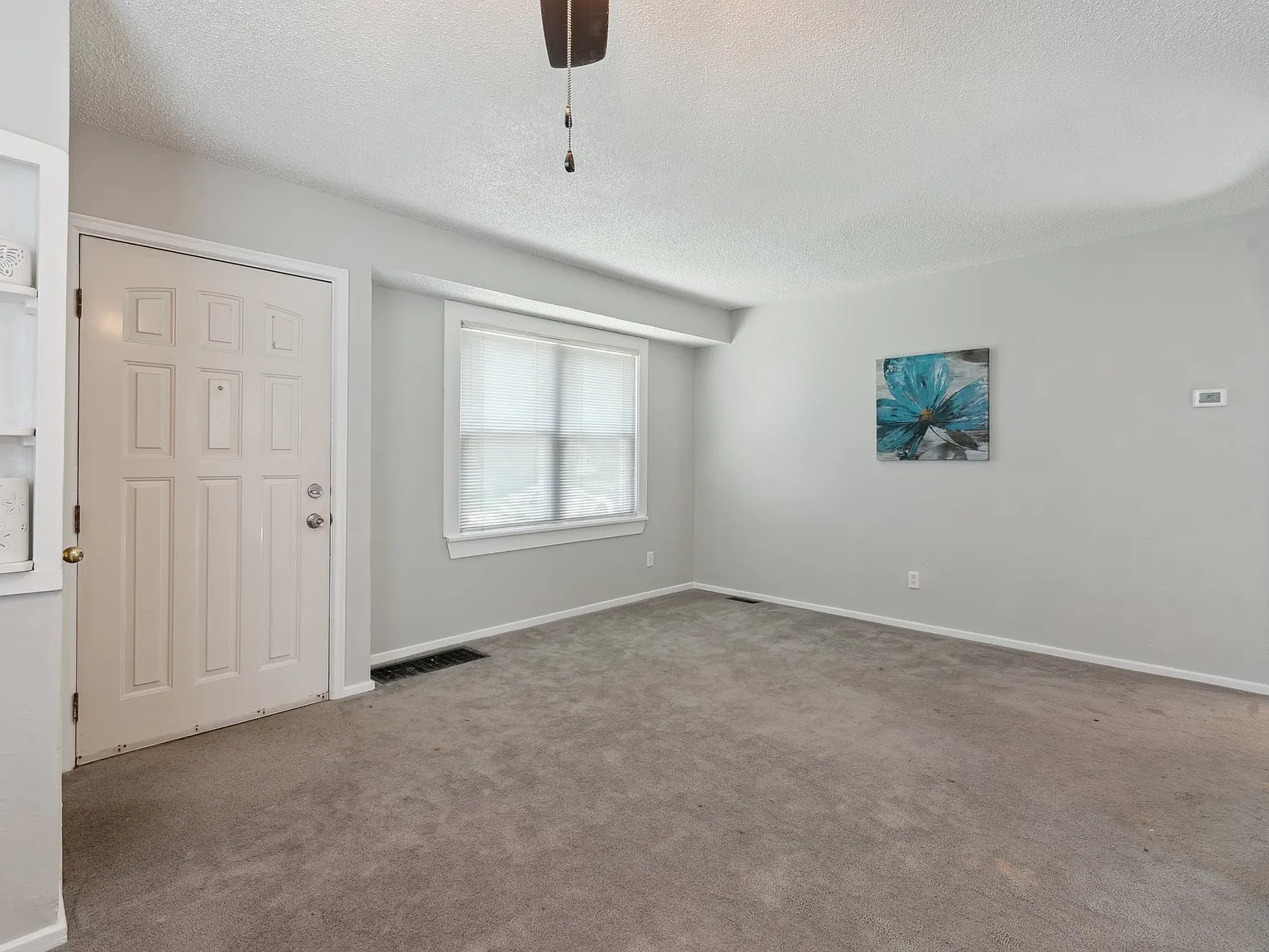 2 bed, 659 sqft, $1,100 — Photo 4
