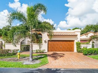 555 Deer Crk, Deerfield Beach, FL 33442
