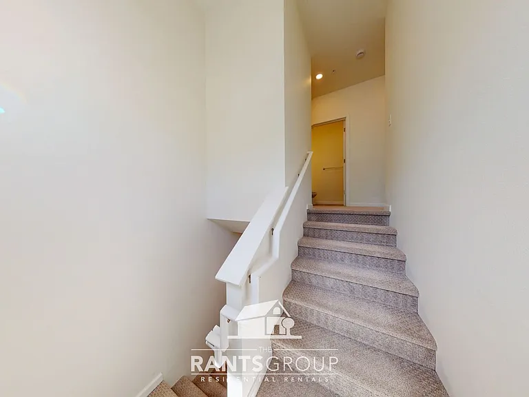 1653 Starlight Ln SW — Photo 35