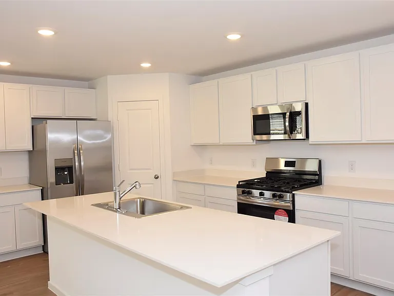 5135 Sunvalley Bend Dr — Photo 10