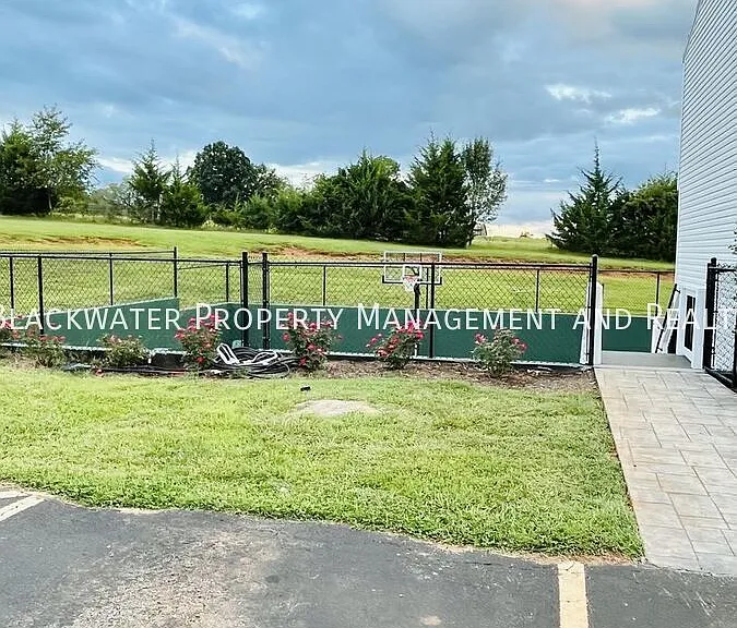 140 Jefferson Ridge Rd — Photo 11