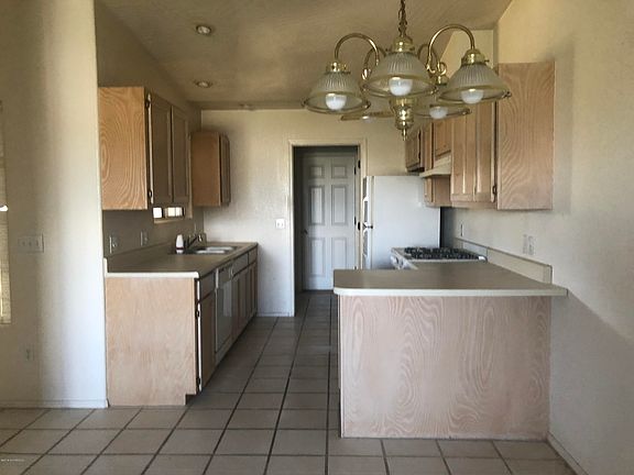 2nd image of 642 S 8th St #201-2