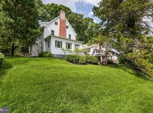 2212 Crest Rd, Baltimore, MD 21209