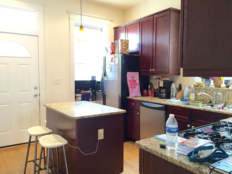 1st image of 2615 W Armitage Ave #1