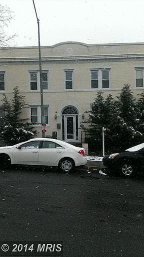2nd image of 314 V St NE APT 106