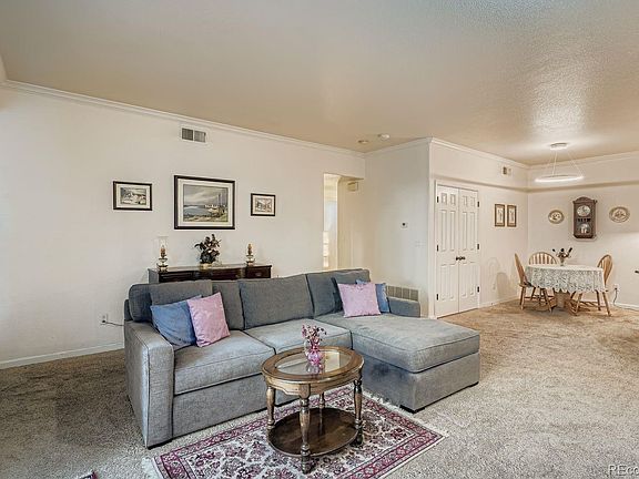 4th image of 1143 S Alton Street #A