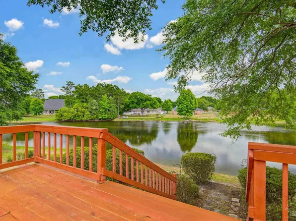2856 Atoka Trl, Crestview, FL 32539