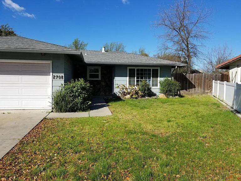 2708 Aston Ct — Photo 5