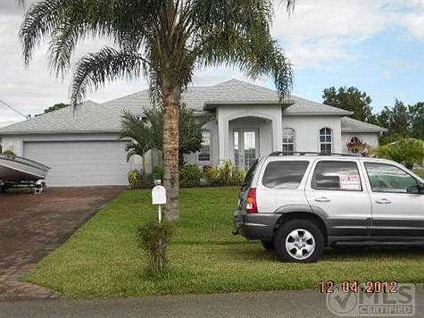 1st image of 410 SW Kestor Dr