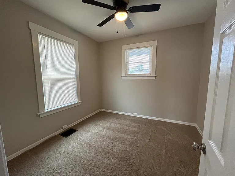 5722 Bridgetown Rd — Photo 8