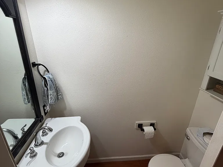 315 Shetland Dr NW — Photo 7