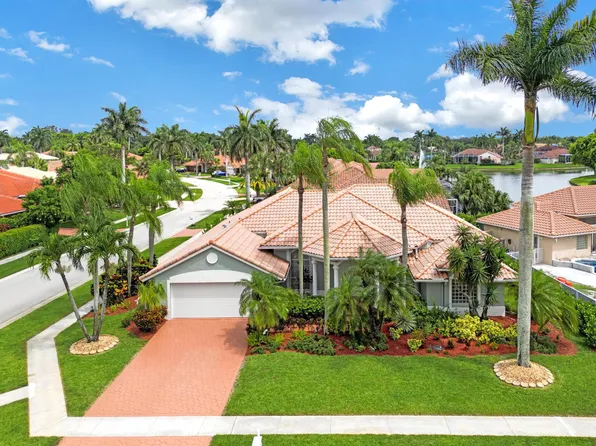19118 Cloister Lake Lane, Boca Raton, FL 33498