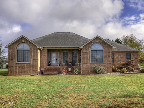 813 Hunters Ln, Seymour, TN 37865