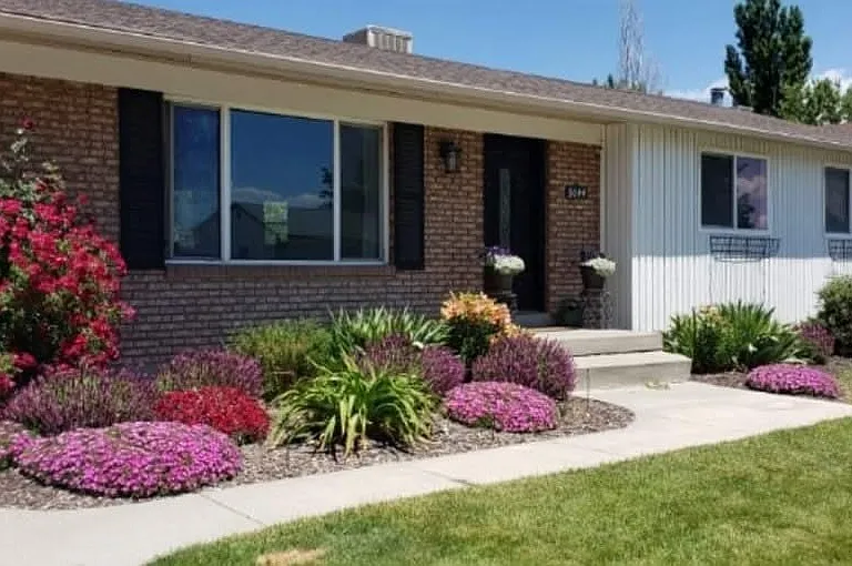 3044 W Martinez Way — Photo 1