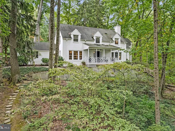 3764 N Dumbarton St, Arlington, VA 22207