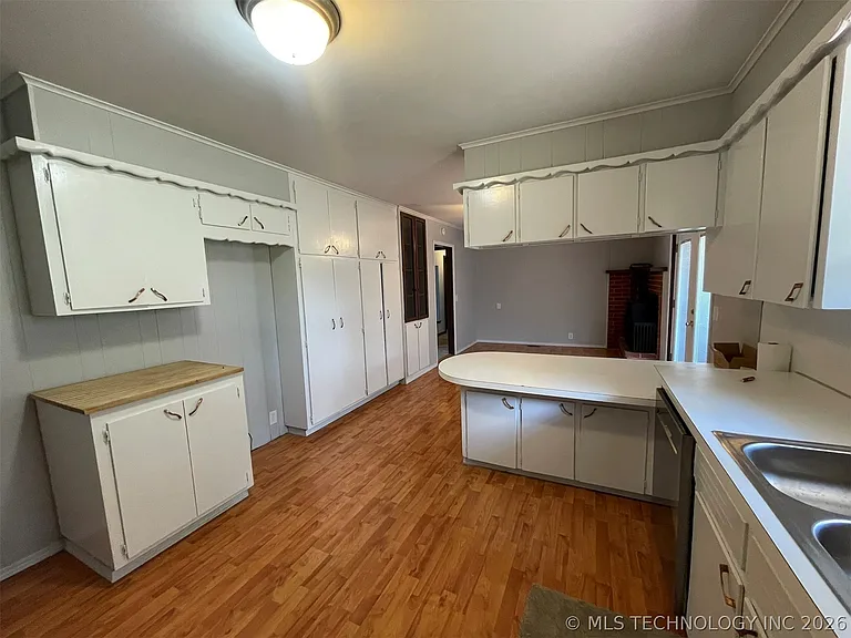 278 Hickory Dr — Photo 14