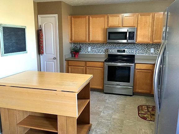 4th image of 109 Hummock Dr