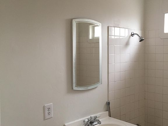4th image of 2058 S Reservoir St