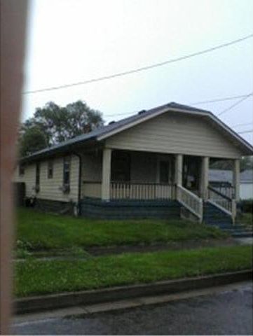 1st image of 520 W 3rd St