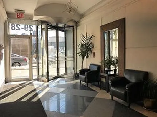 Rented by Pearl Realty Management LLC | media 10