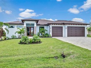 1017 SW 35th St, Cape Coral, FL 33914