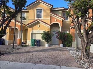 16643 SW 80th Ter, Miami, FL 33193