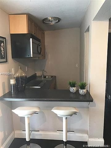 1st image of 1730 NE 140th St #0