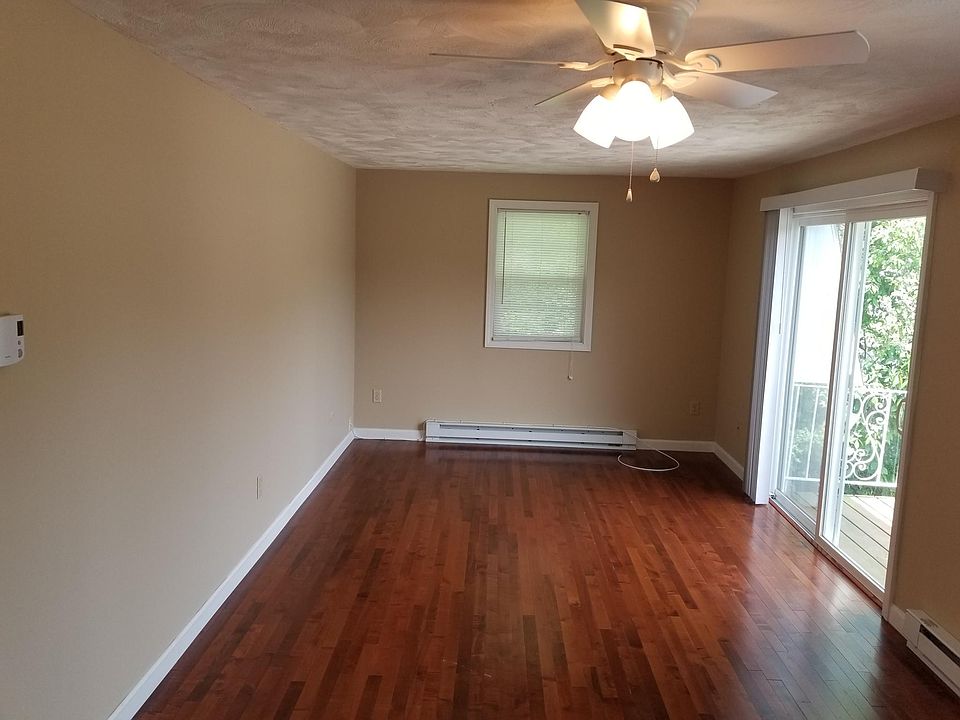 2nd image of 1530 Douglas Ave APT 7