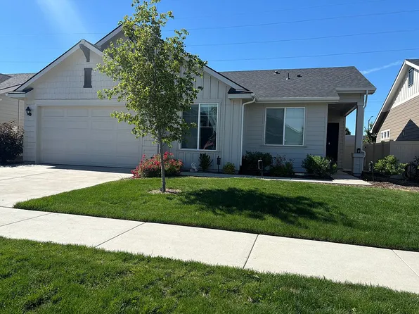 5773 W Riva Capri St, Meridian, ID 83646