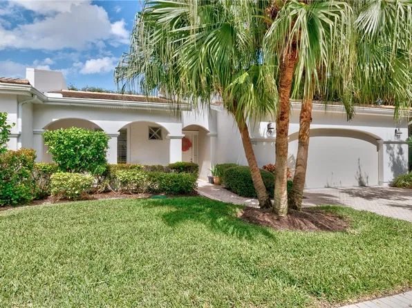 8487 Oak Leaf Ln #8, Vero Beach, FL 32963