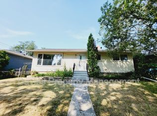 135th St NW #11516, Edmonton, AB T5M1J5