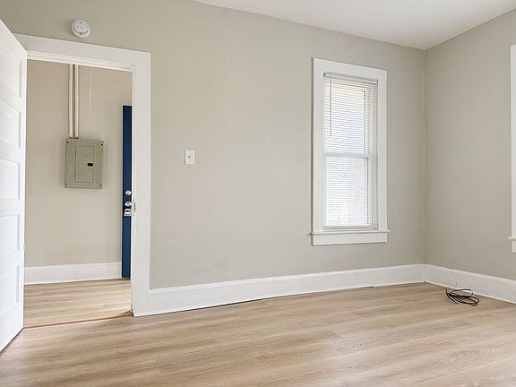 4th image of 120-133 Rankin Ave #128