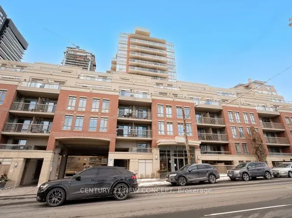 900 Mount Pleasant Rd #606, Toronto, ON M4P 3J9