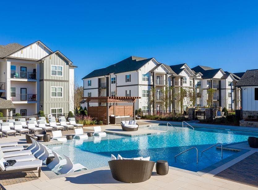 1st image of 150 Mill Creek Pkwy #932
