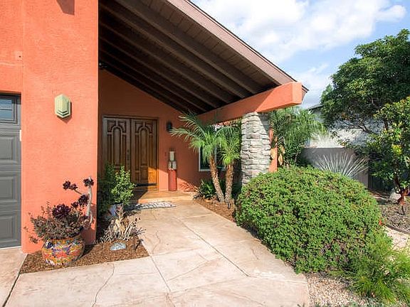 3rd image of 5746 Antigua Blvd