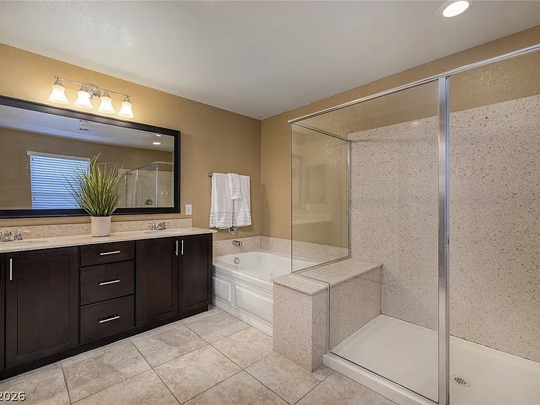 10683 Country Knoll Way — Photo 21