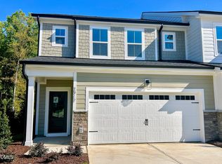 2917 Walden Rd, Apex, NC 27502