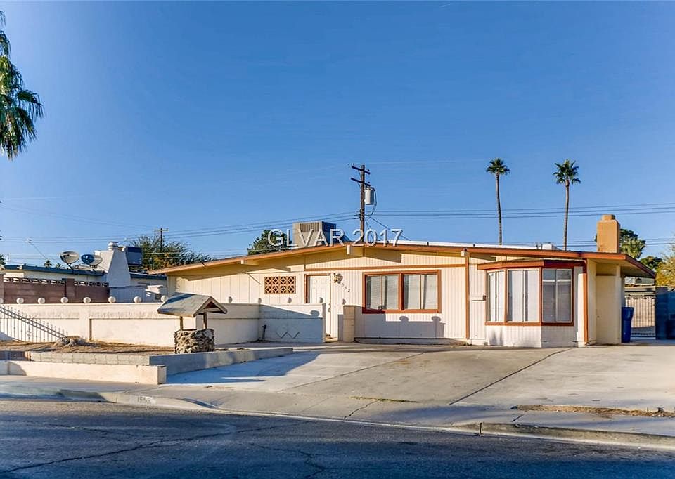 1st image of 1552 La Jolla Ave